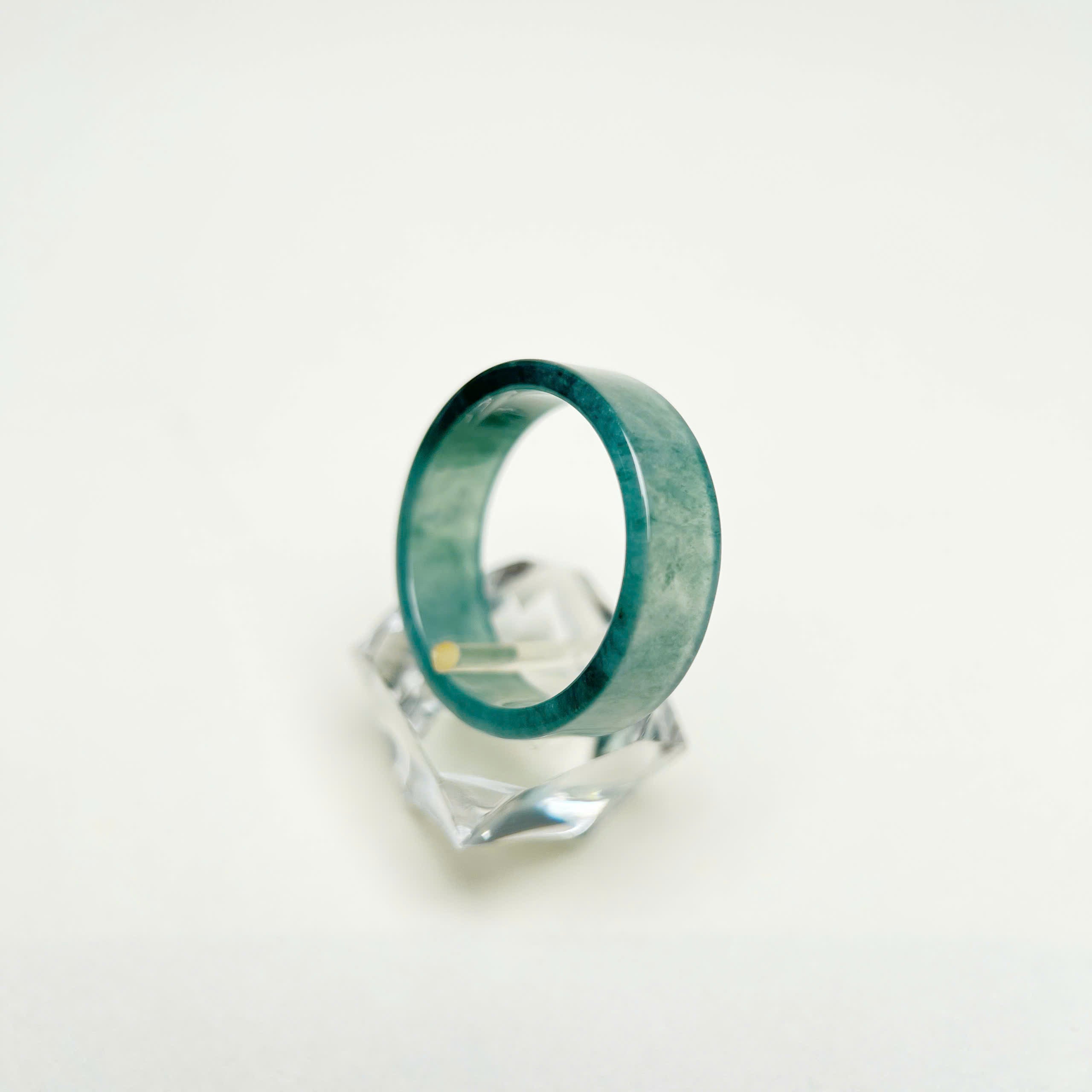 Natural jadeit ring