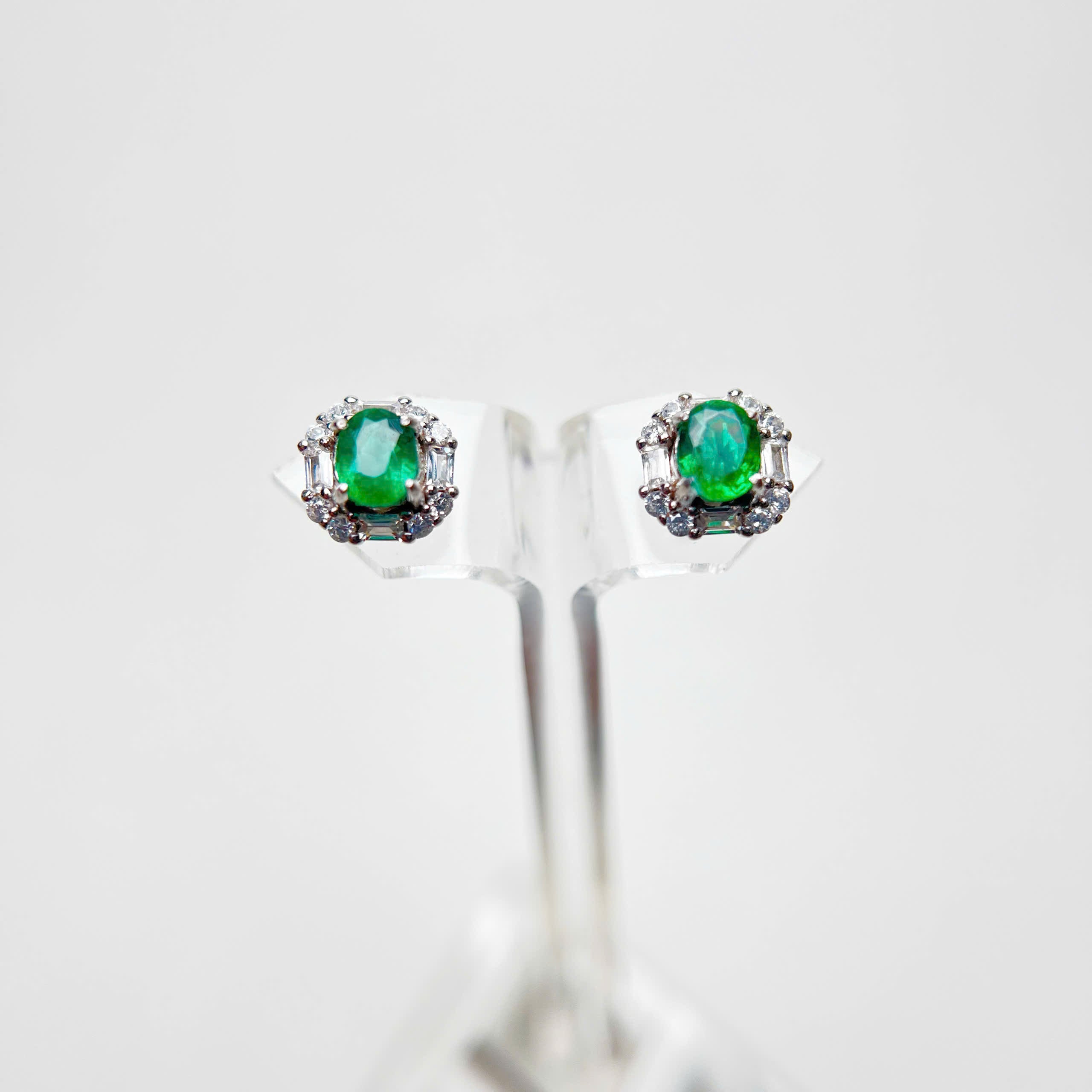 Natural emerald earrings