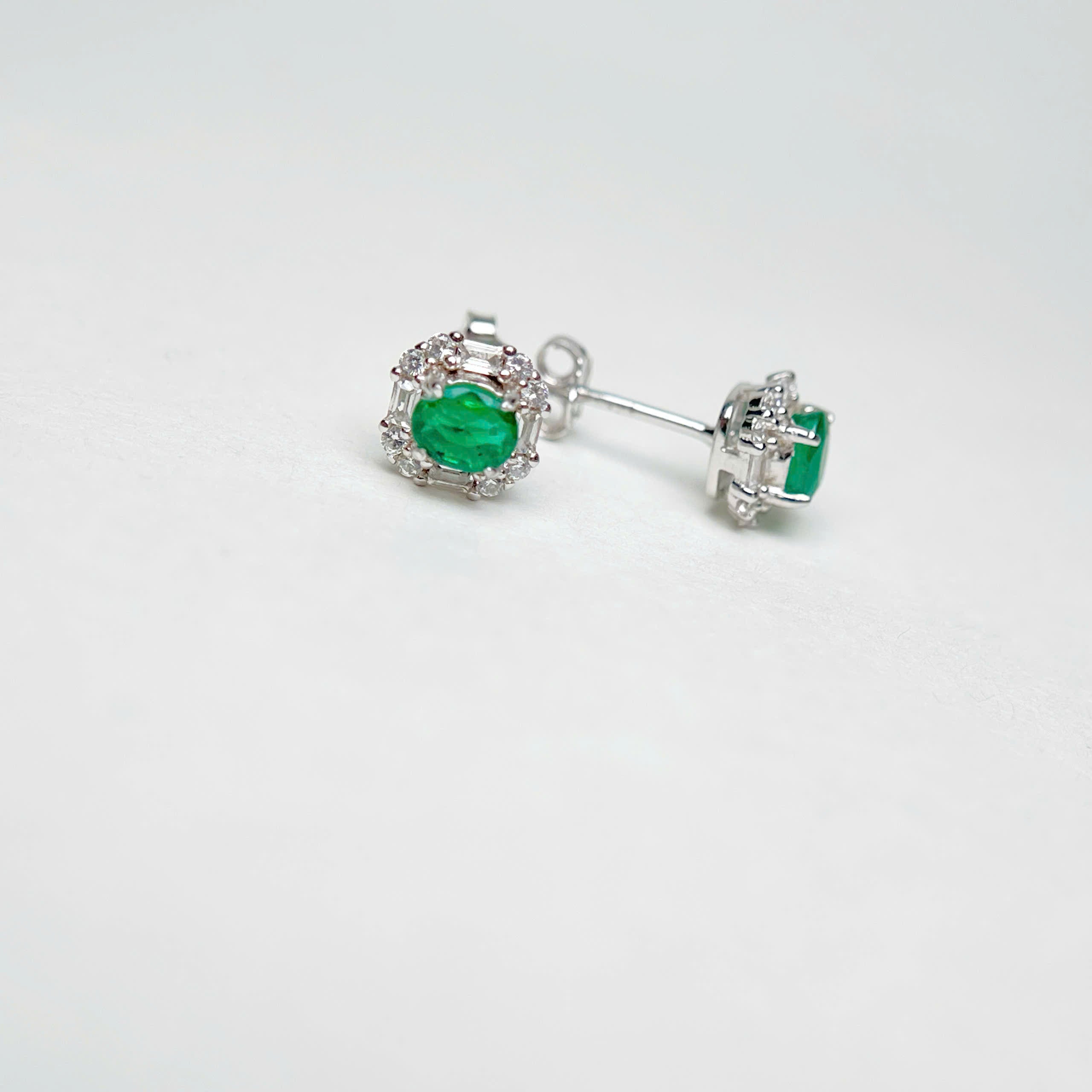 Natural emerald earrings