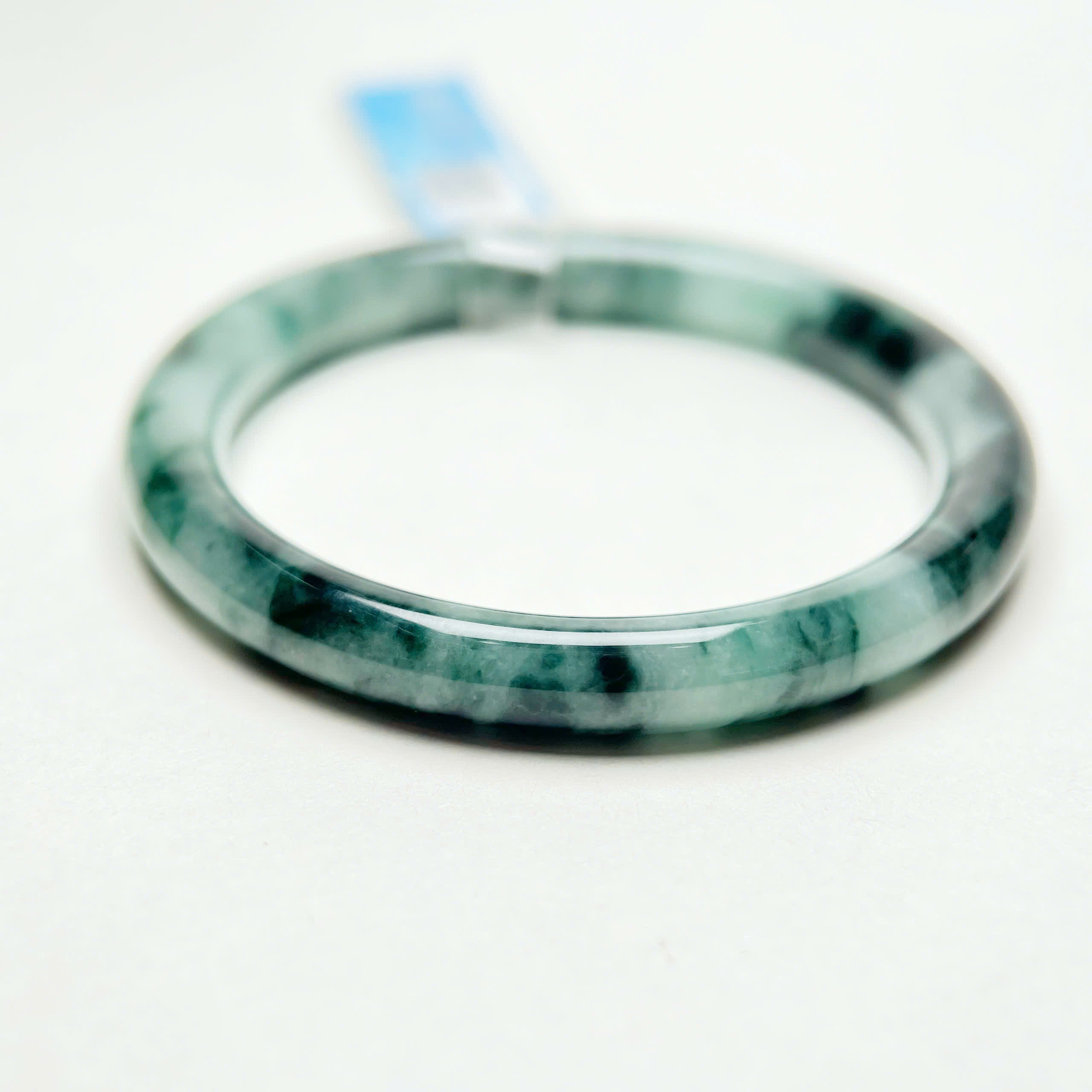 VT001 - Natural Jadeit Jade Bangle Bracelet