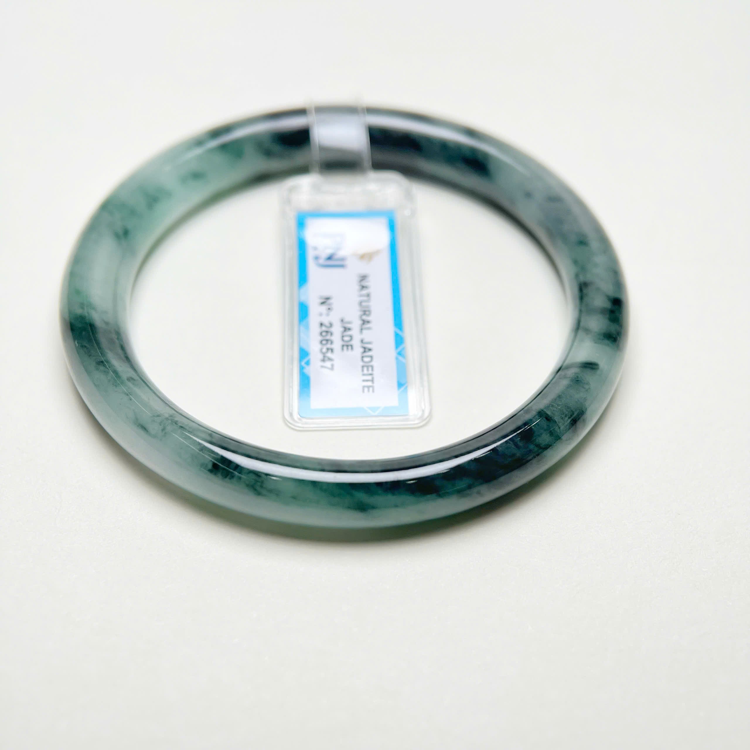 VT002 - Natural Jadeit Jade Bangle Bracelet