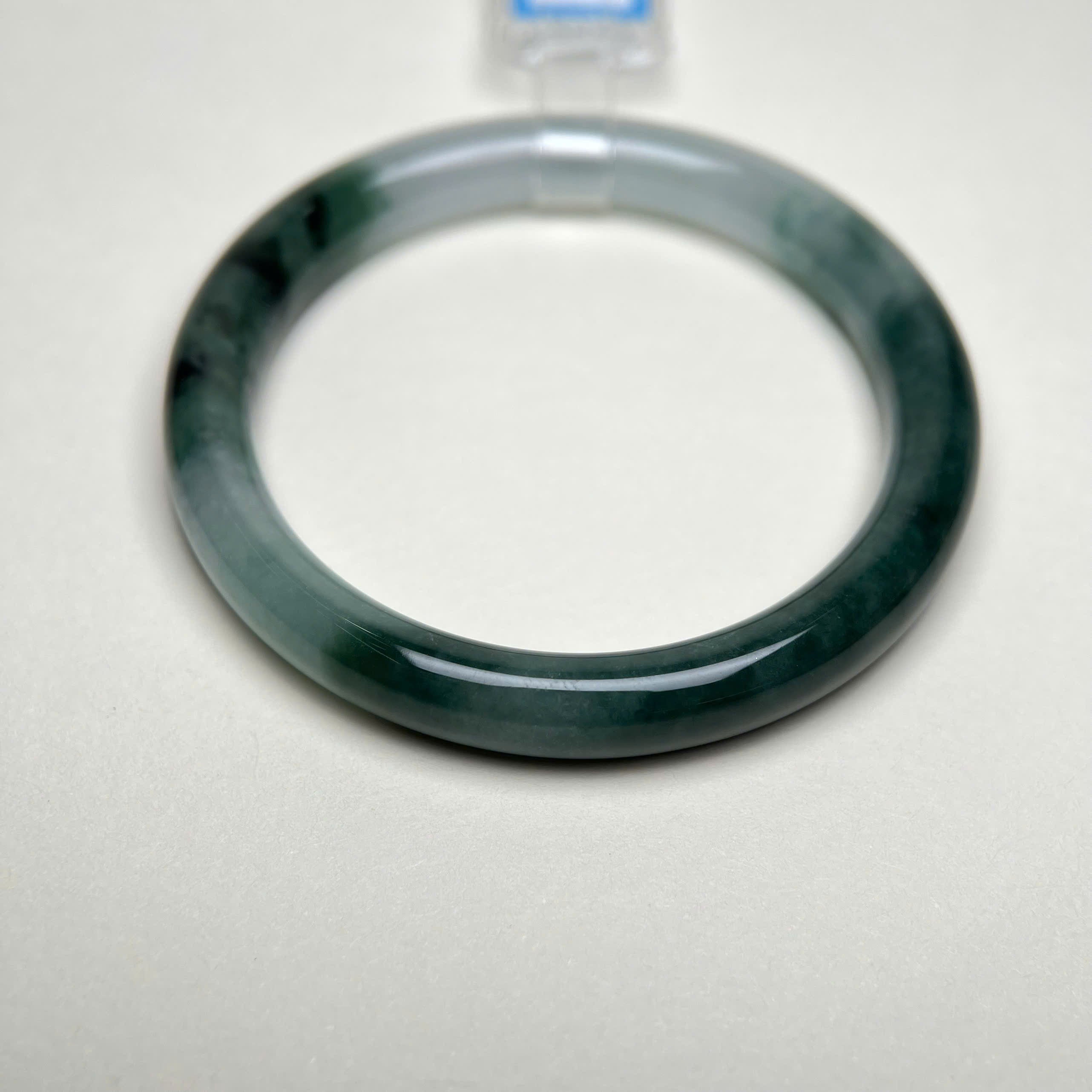 VT005 - Natural Jadeit Jade Bangle Bracelet