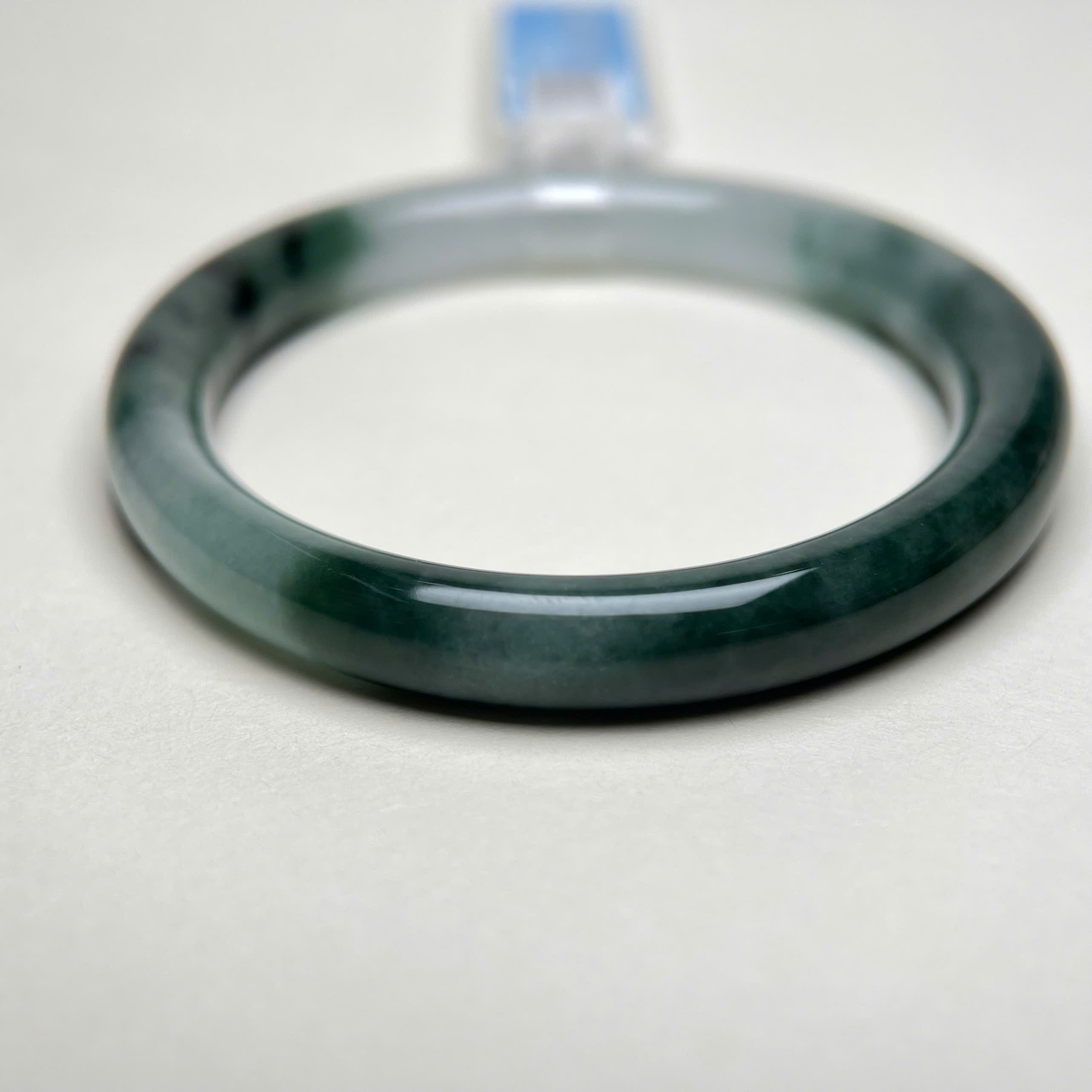 VT005 - Natural Jadeit Jade Bangle Bracelet