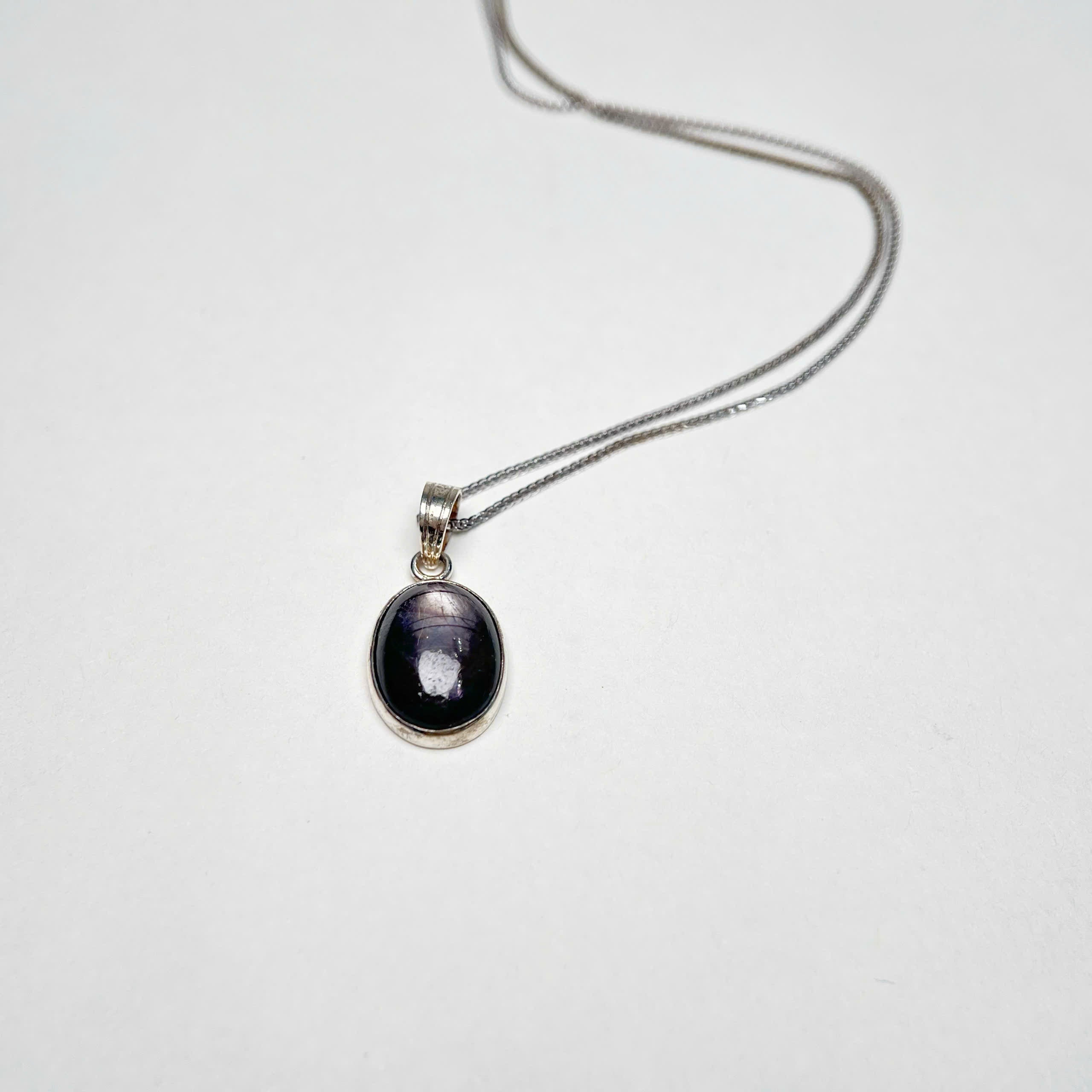 VC001 - Sapphire necklace